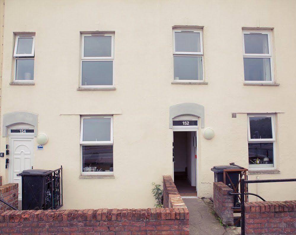 Bristol Serviced Lets - 152/154 Bath Road Екстер'єр фото